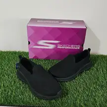 Skechers Go Walk Now Demi Slip-On Sneaker - Women Size 8.5 Wide - Black -125645W