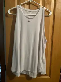 Nike Tank Dri-Fit Top Women’s