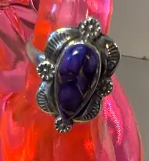 Elegant 925 Sterling Silver and Amethyst Ring