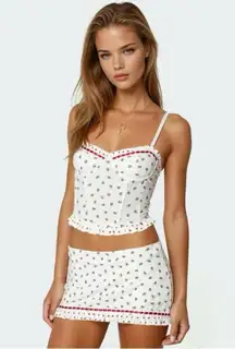 Edikted Floral corset!