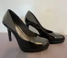 Fioni Black patent heels