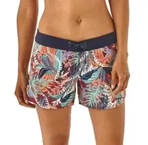 Patagonia  Women’s Wavefarer Board Shorts 5" in Jurassic Ferns/Arrow Red Size 10