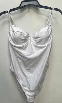 Daisy’s One-Piece Dippin Swimsuit