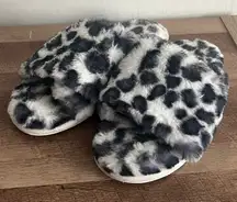Aerie Leopard Print Fuzzy Crossover Slides Size 10