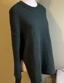 Aerie longline oversized hunter green textured side splits knit sweater