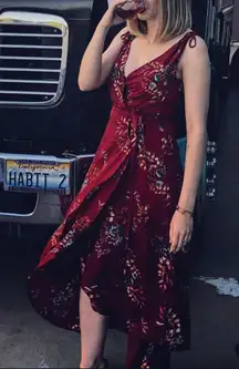 Lulu's Burgundy Floral Wrap Midi Dress M