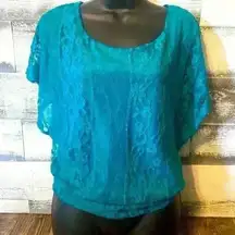 Women’s blouse size medium