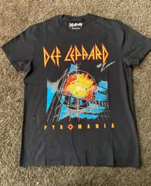 Epic rights Def Leppard Pyromania Black Tee Size Small