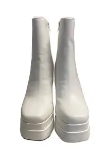 VETASTE Women’s White Platform Boots Chunky 5.5 Inch Heel Size 8 New With Defect