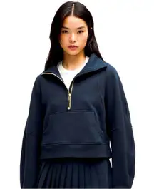 Lululemon Scuba Oversized Funnel-Neck Half Zip
True Navy / Gold size XS/S