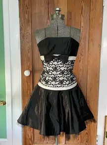 Gunne Sax Jessica McClintock Vintage Lace Strapless Formal Event Fit&Flare ~XS