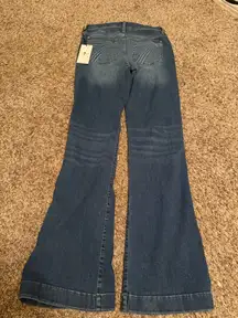 7 For All Mankind Jeans Dojo Flare 