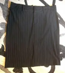 Old Navy black/grey pinstriped pencil skirt sz 14