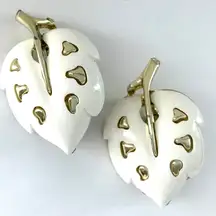 Vintage Signed Sarah Coventry White Velvet Gold Tone Lucite Leaf Clip Earrings