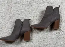 Nine West Women's Gray Suede Pointed Toe Block Heel Ankle Booties Size 9M
