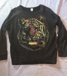 American age tiger head light weight sweater/ sz L