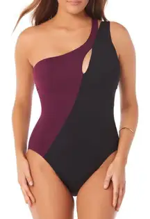 Amoressa Phantom‎ Leroux One-Shoulder Swimsuit Size 8 Burgundy Black Swim EUC