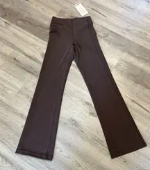 NWT Lululemon Ribbed Softstreme Flared Pant Regular Size 4 Espresso