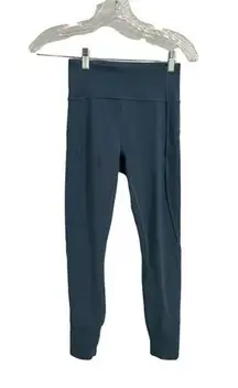 Lululemon Women’s In Movement 7/8 Tight Everlux UTYB Blue LW5BPGS Size 4