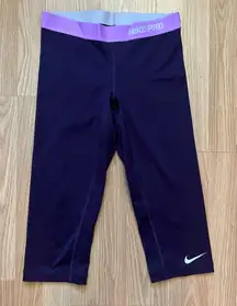 Nike‎ Pro Dri-Fit Purple Training Capri Tight Leggings Women’s Size Small Active