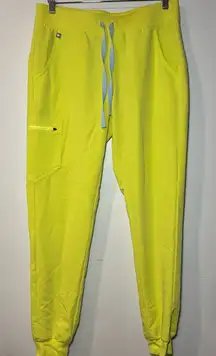 FIGS Women’s Zamora Jogger Scrub Pants Citrine Size Medium Tall