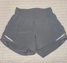 Lululemon Shorts Hotty Hot 4"