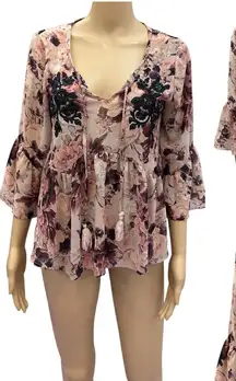 Coco and Jaimeson Floral Embroidered Peasant Bell Sleeve Tassel Blouse Top Small