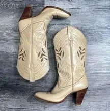 Vintage cream brown Dan Post heeled cowboy cowgirl boots - 7 N ($250)
