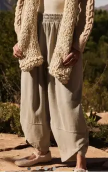 Free People Leo Side Seamed Pockets Pants Size L Barley Stone Green