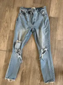 The Skinny High Rise Jeans