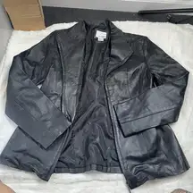 EAST 5TH Black Leather Jacket Medium Pockets Coat Zip Up