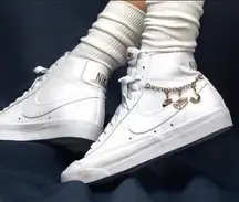 Nike Women's Blazer mid ‘77 lucky charms