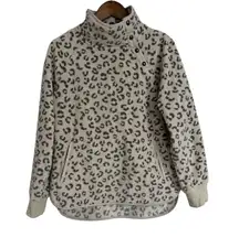 GreenTea Fleece Sweater Women’s Size Medium Long Sleeve Leopard Print Mock Neck
