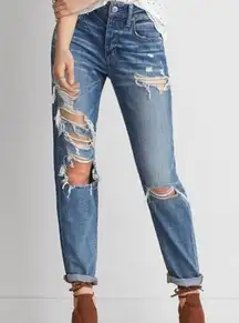 American Eagle Outfitters distressed Blue TomGirl  Jeans size 10