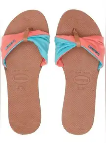 Havaianas You St. Tropez Color Sandals
Color Rust (Pink/ Blue), Size 7/8W, NWT