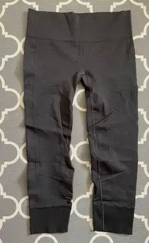 Lululemon  Q5 Charcoal Gray Seamless Compression Leggings Mid Rise  Size 12