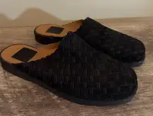 Decoys by Auditions Black Leather Slip On Mules Shoes Women’s Size 6.5 Woven