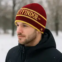 Gryffindor Beanie Winter Hat Striped Red Yellow Universal Studios Harry Potter