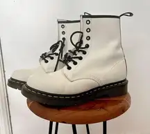 Dr. Martens  1460 Women’s Size 8 Smooth White Leather Lace Up Boots Doc Martens