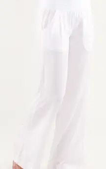 Women’s Lululemon Drishti Unlined Athletic Pant White Wide-Leg Pants sz 6 Rare