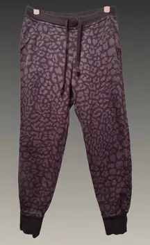 Nike Black‎ Jogger Sweatpants with Tapered Leg and Drawstring Waistband