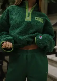 Champion UO Exclusive Sherpa Pullover Sweatshirt