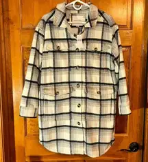 American Eagle Women’s Super Soft Shacket Size Small-NWT