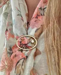 Brown Pearl Gold Oval Brooch Vintage “Amani” Brown Pearl Goldcore Classic Neutral 