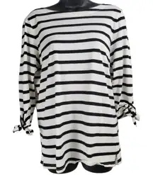 Old Navy Black & Ivory Stripe 3/4 Sleeve with Tie Detail Top Size M‎