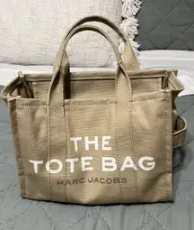 Marc Jacob's tote bag