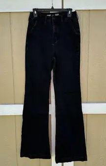 Old Navy  Flare Trouser Extra High Rise 360 Stretch Black Denim Jeans Size 8 Tall