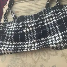 Shein curve black and White Houndstooth Crop Top 1XL