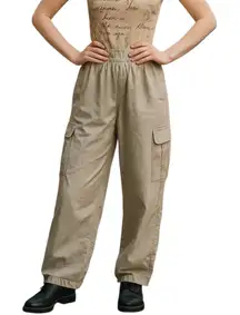 (C-85) Asos 4505  womens joggers size‎ 4 beige color