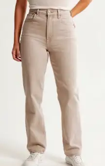 NWT 90s Relaxed Curve Love Straight Jeans